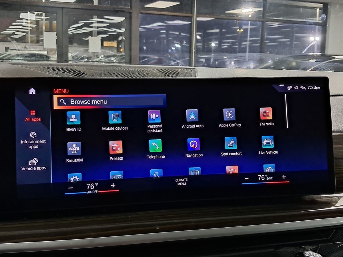 Vehicle image 55 of 83