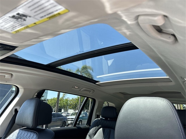 Vehicle image 12 of 39