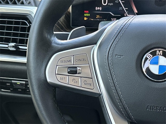 Vehicle image 17 of 39