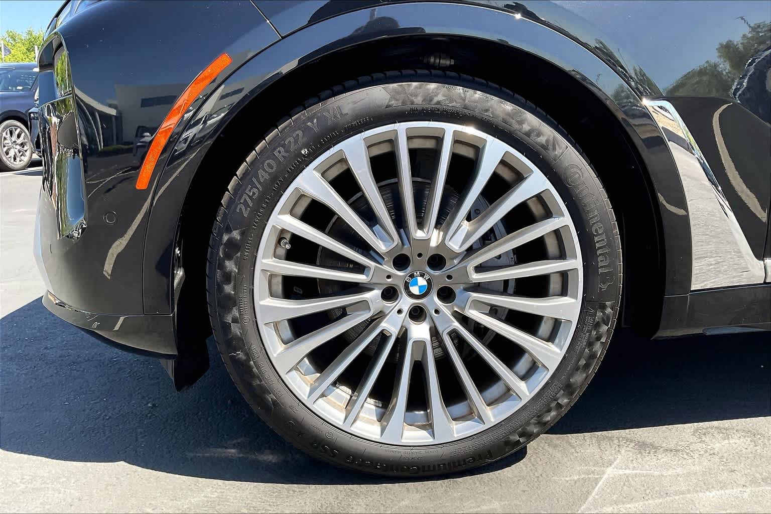 Vehicle image 11 of 37