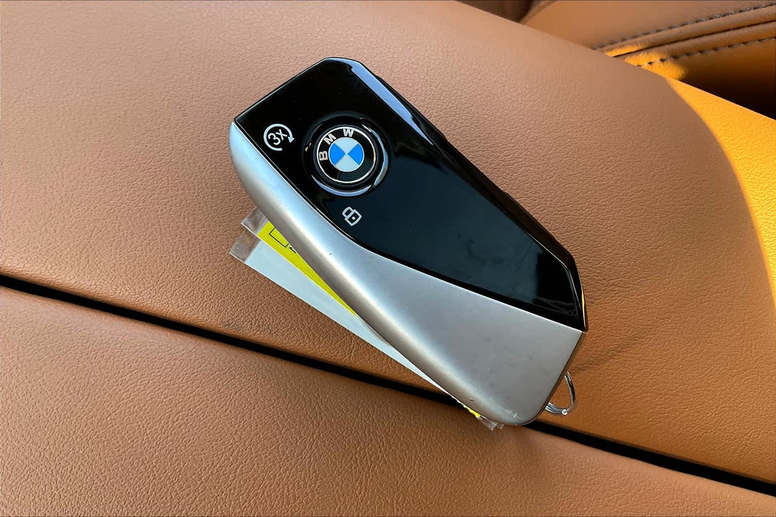 Vehicle image 13 of 37