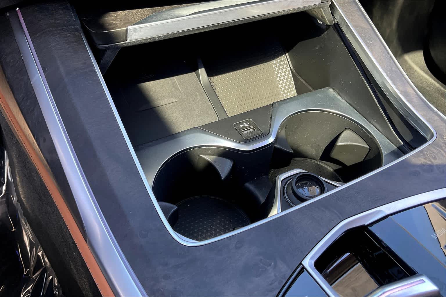 Vehicle image 37 of 37