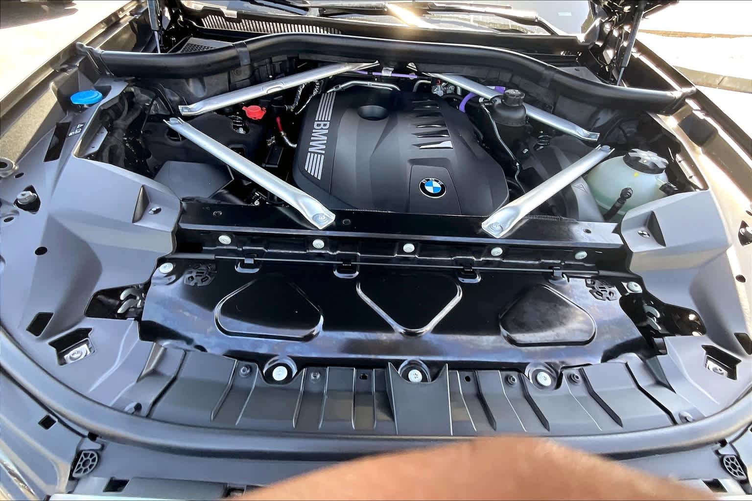 Vehicle image 12 of 37