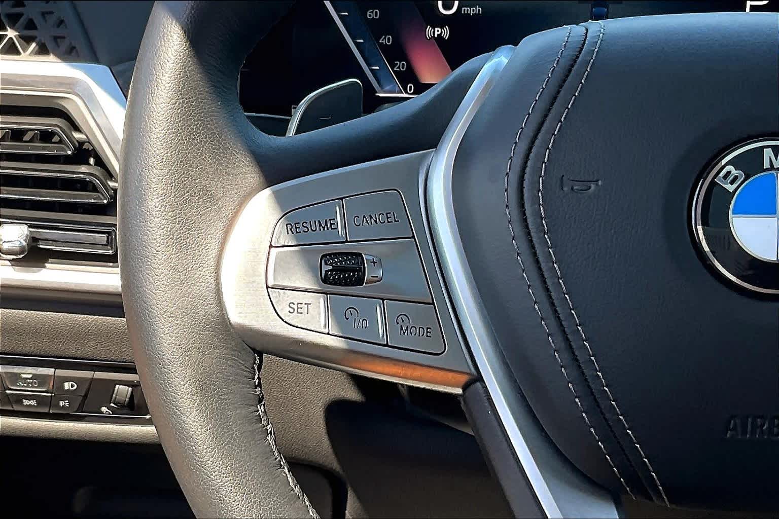 Vehicle image 18 of 37