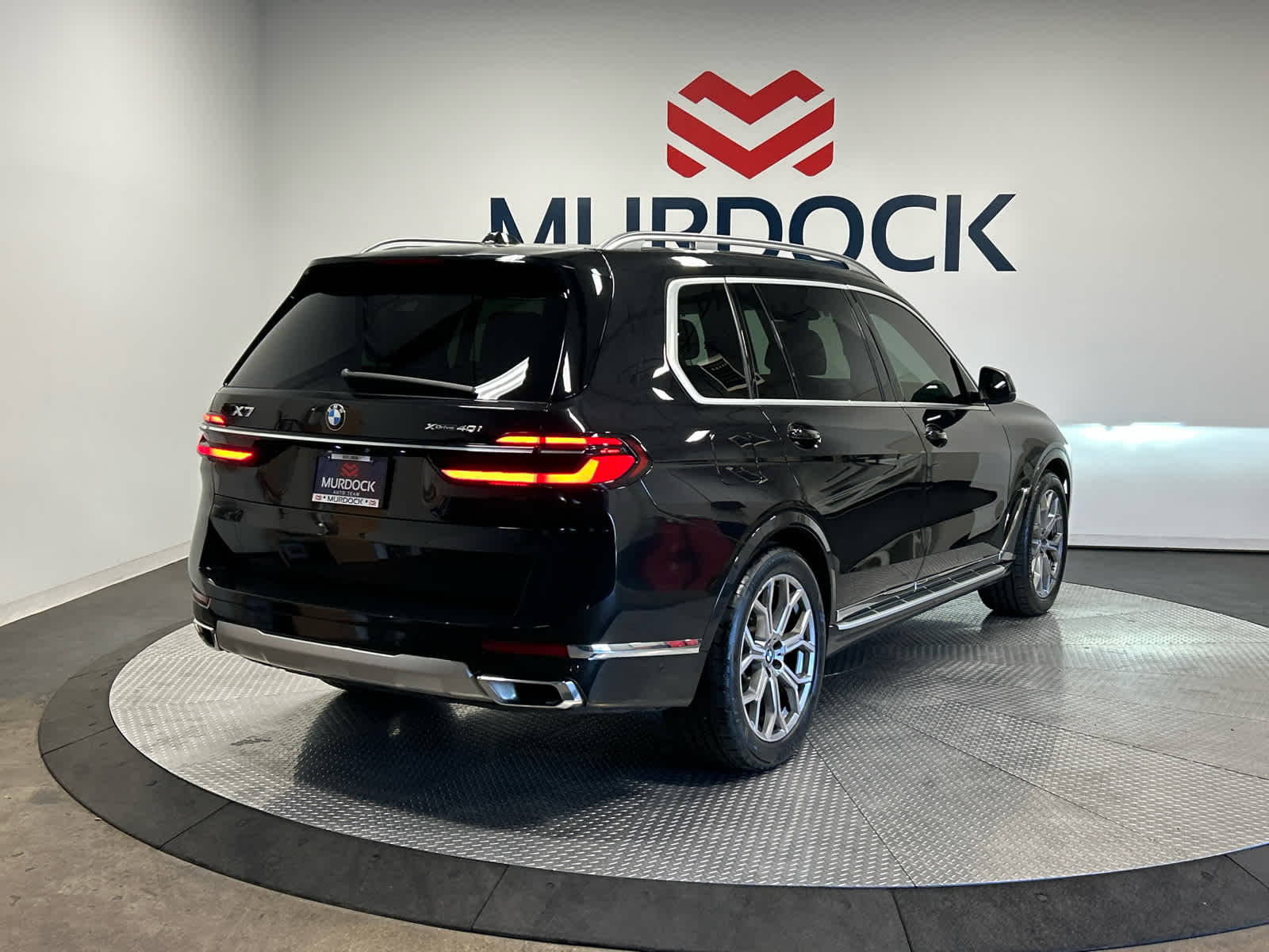 Vehicle image 16 of 55