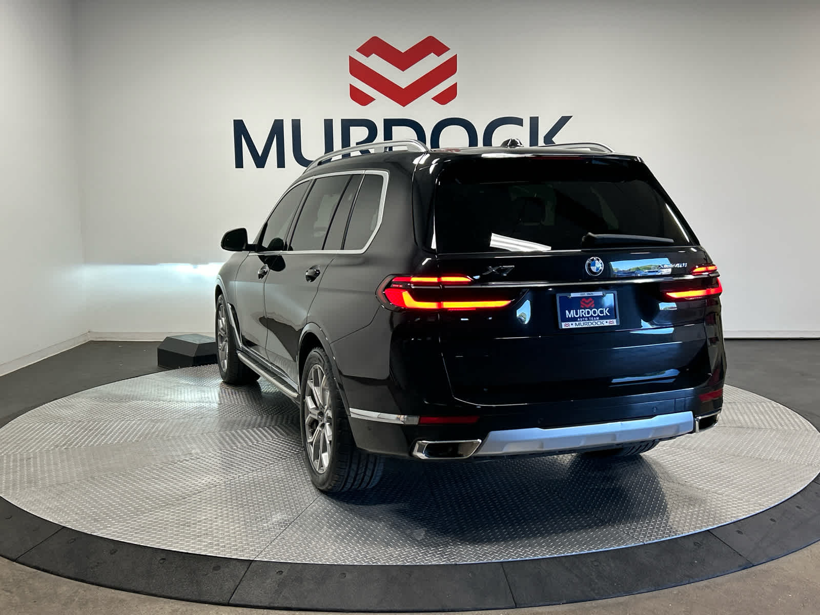 Vehicle image 23 of 55
