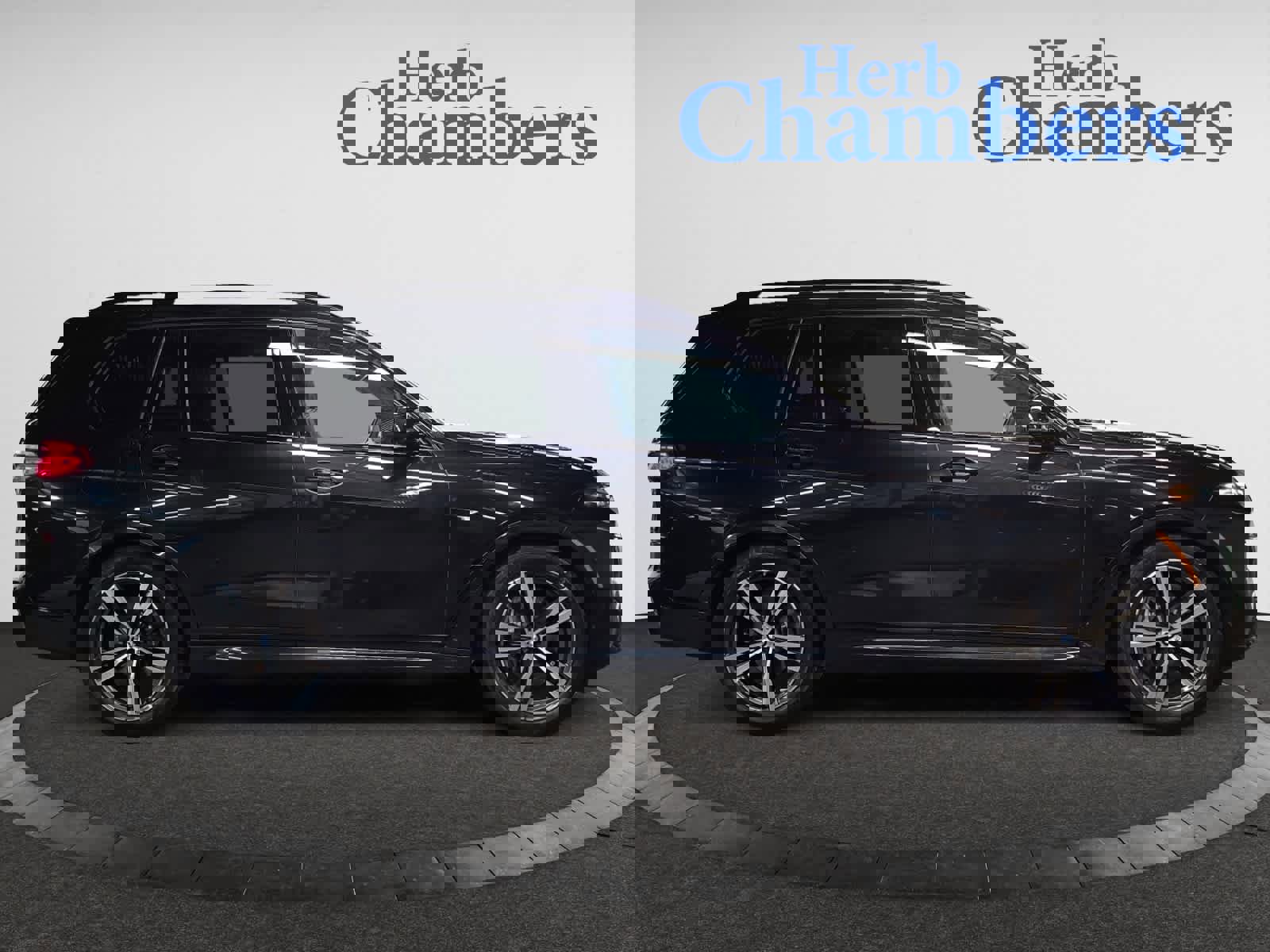 Vehicle image 4 of 20