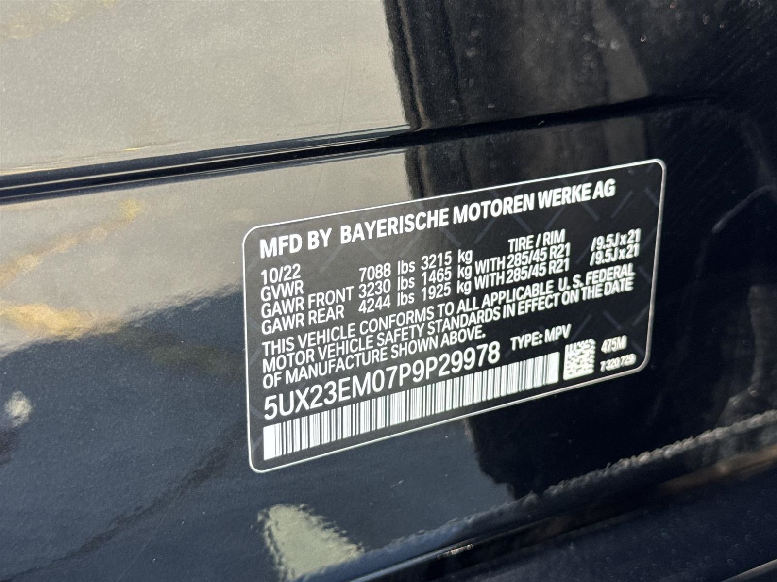 Vehicle image 7 of 39