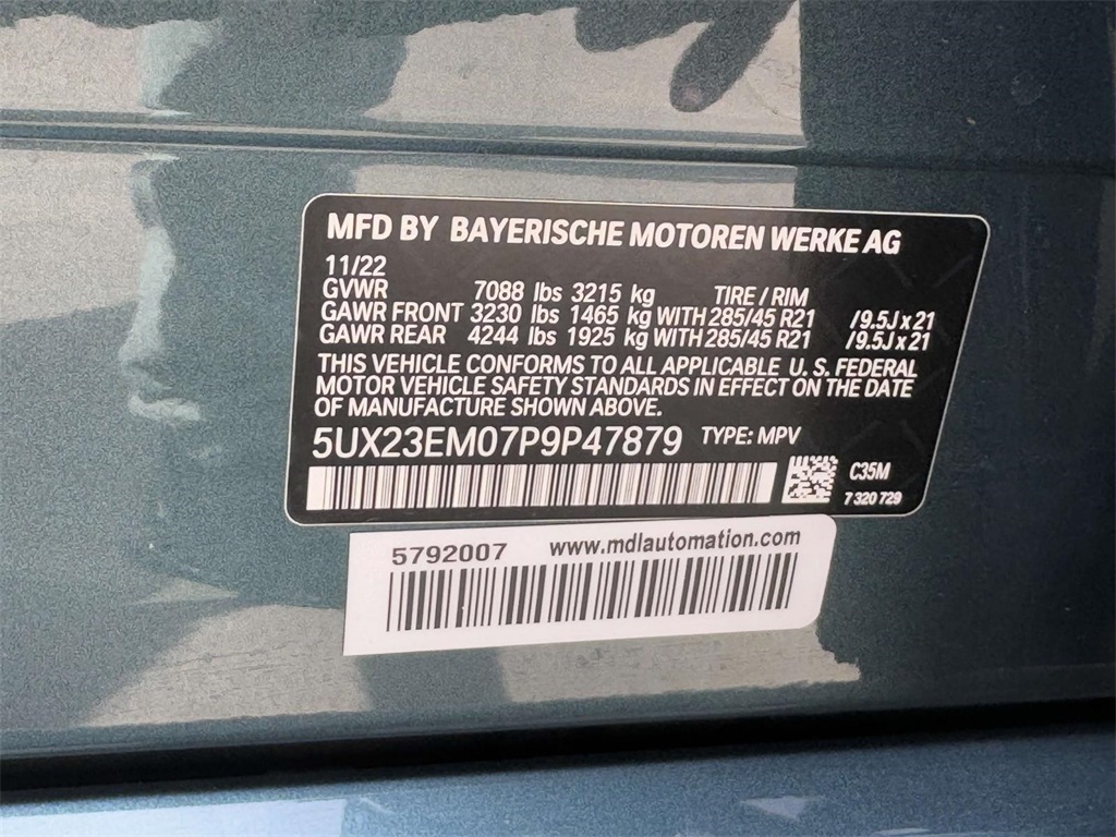 Vehicle image 13 of 20