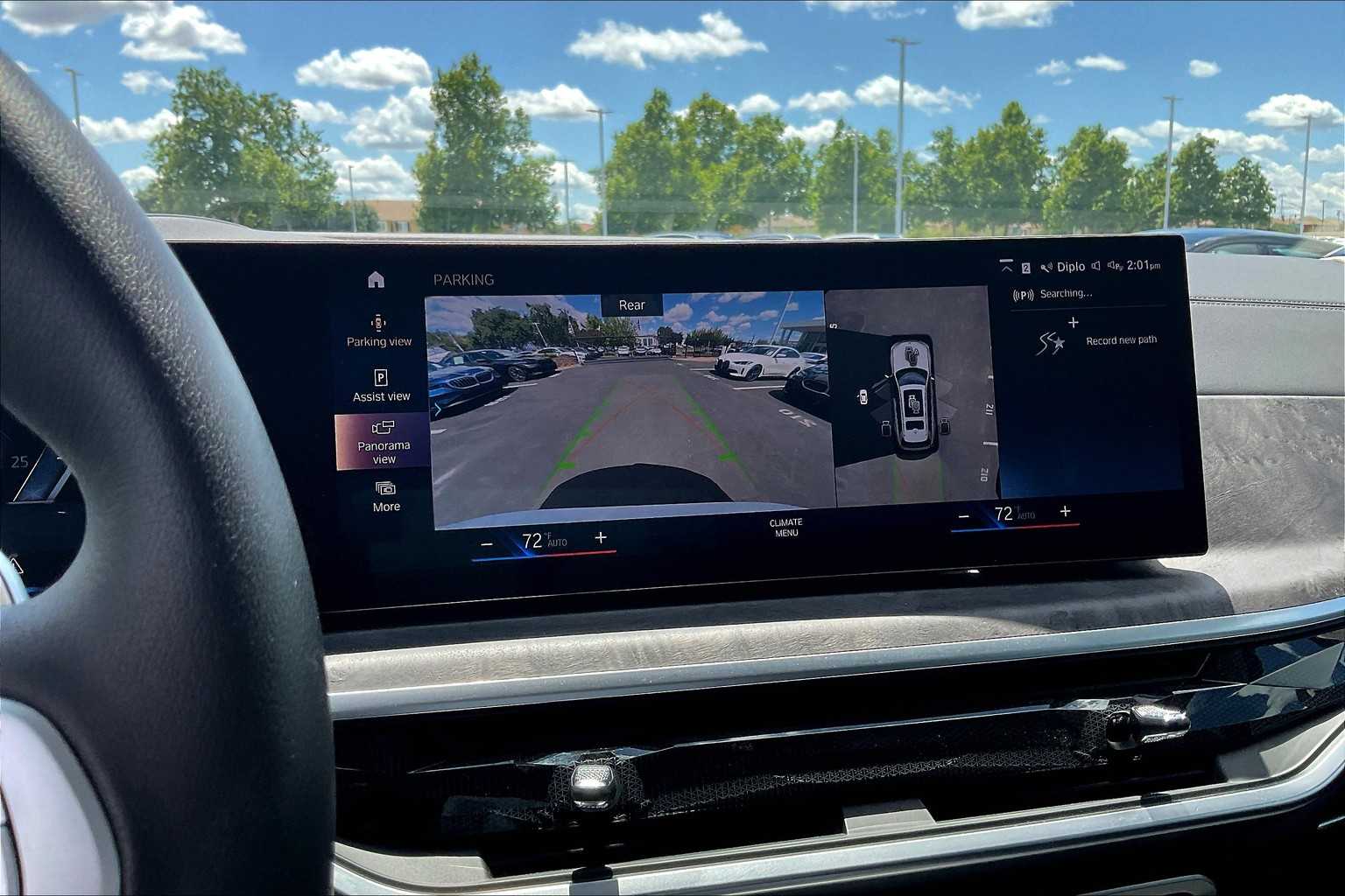 Vehicle image 20 of 33