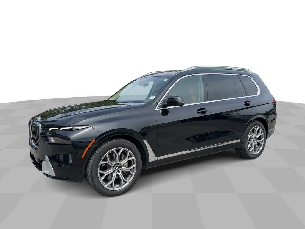 Vehicle image 3 of 36