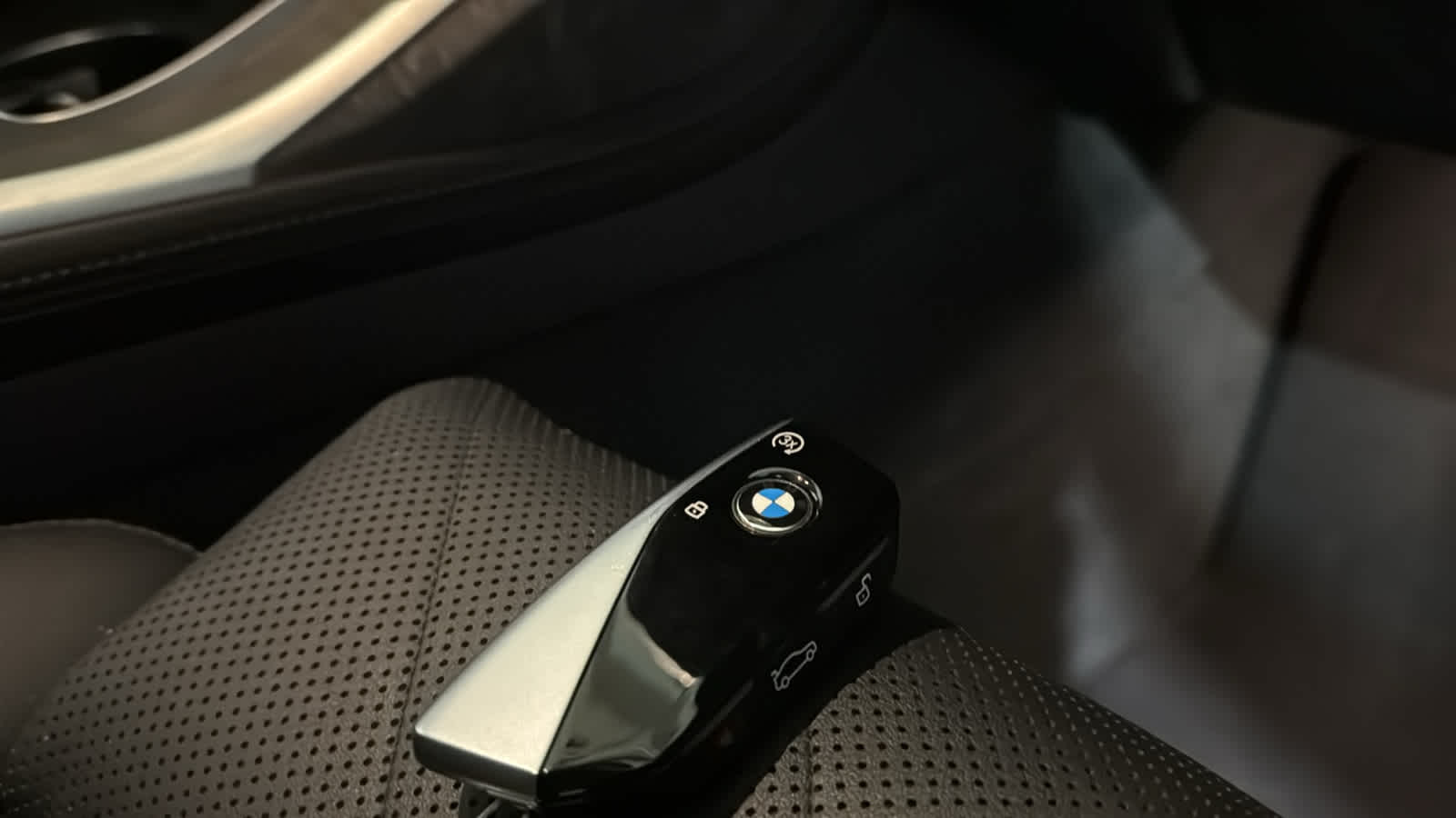 Vehicle image 34 of 34
