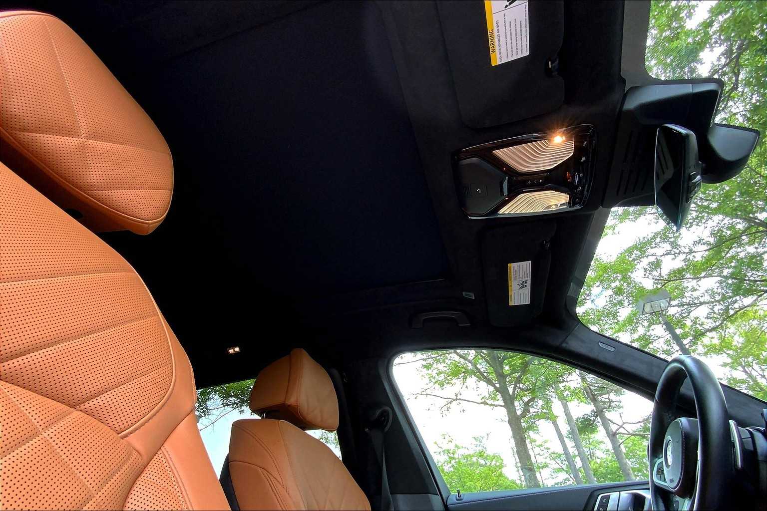 Vehicle image 13 of 31