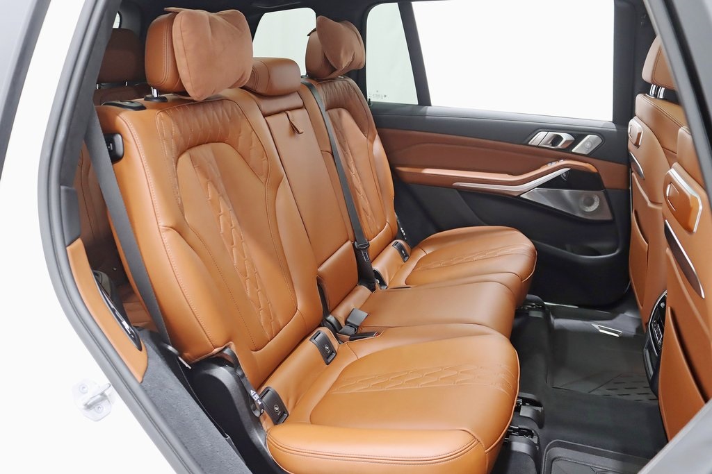 Vehicle image 12 of 46