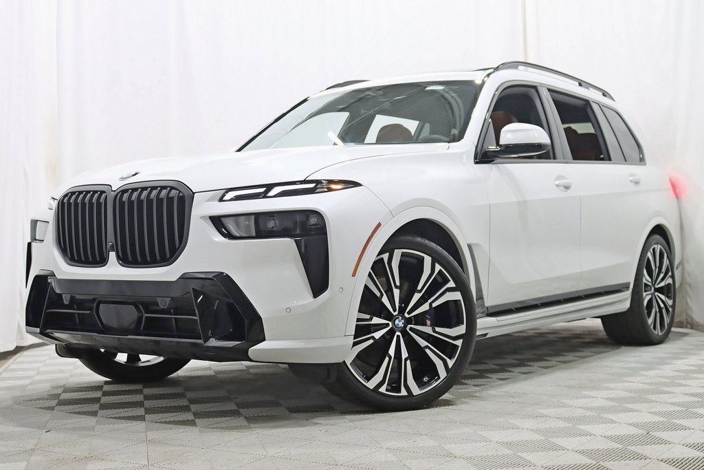 Vehicle image 3 of 46