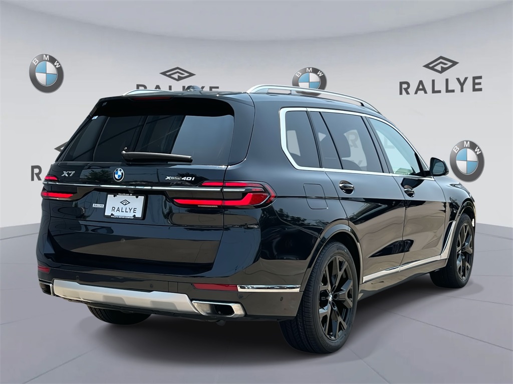 Vehicle image 5 of 19