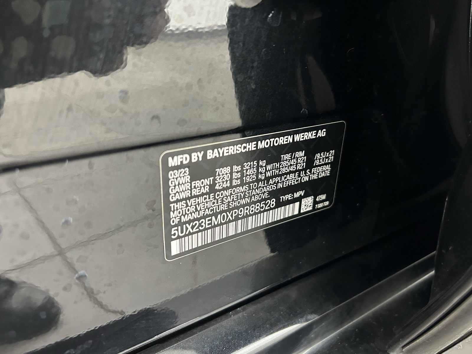 Vehicle image 31 of 44