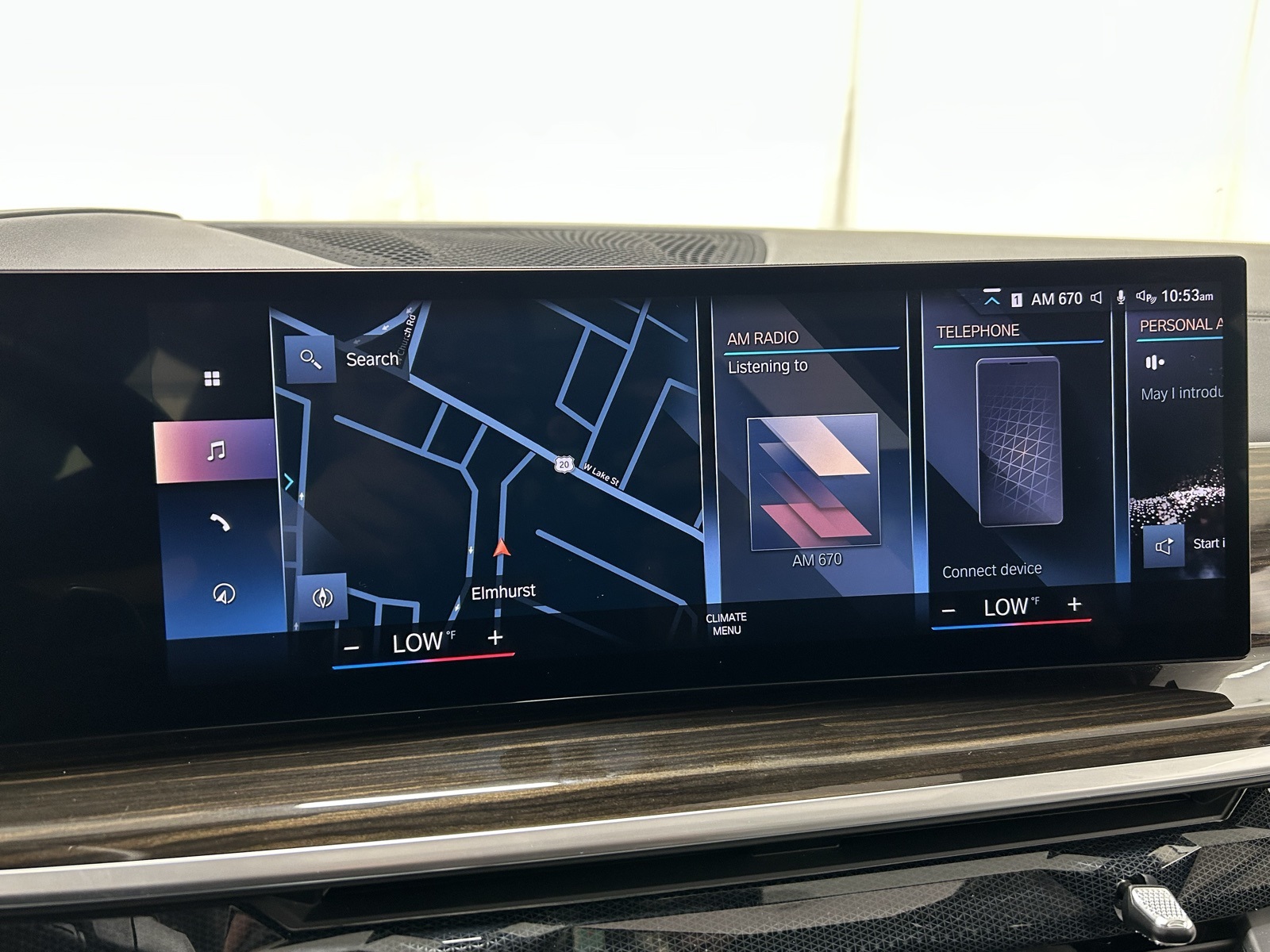 Vehicle image 15 of 44
