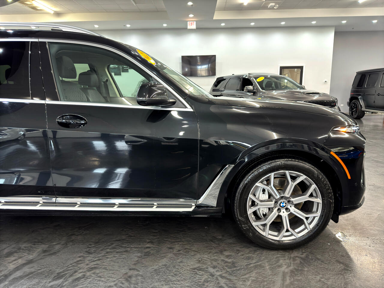 Vehicle image 12 of 54
