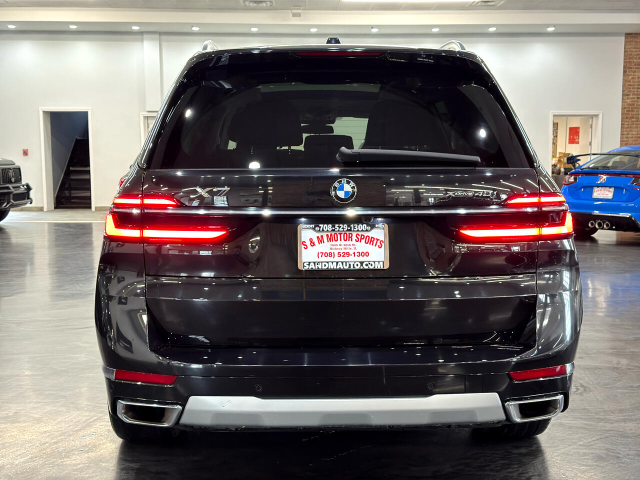 Vehicle image 22 of 54