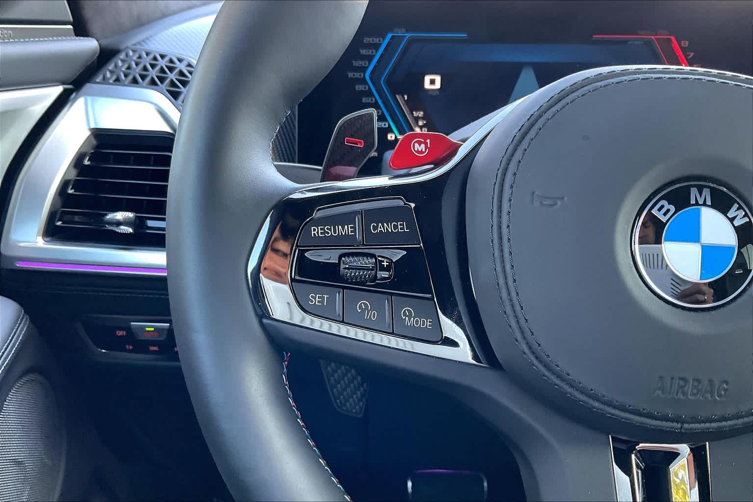 Vehicle image 17 of 36