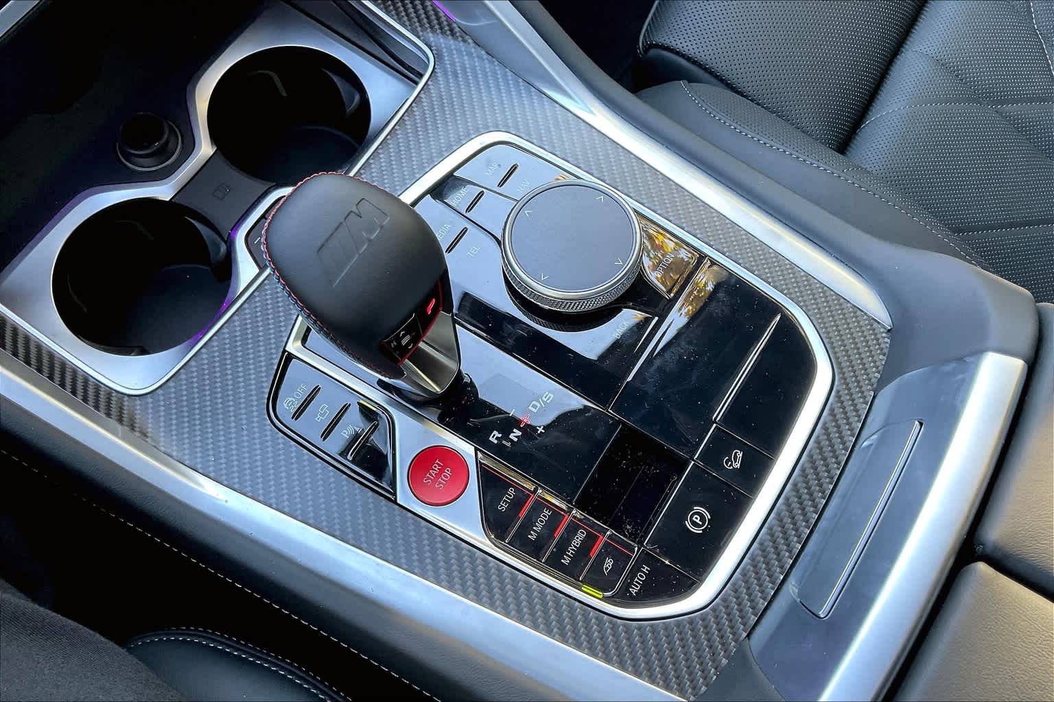 Vehicle image 10 of 36