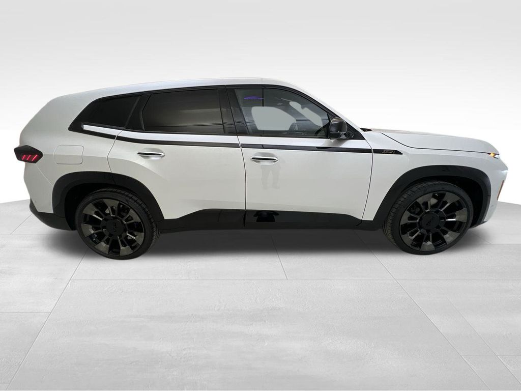Vehicle image 5 of 29