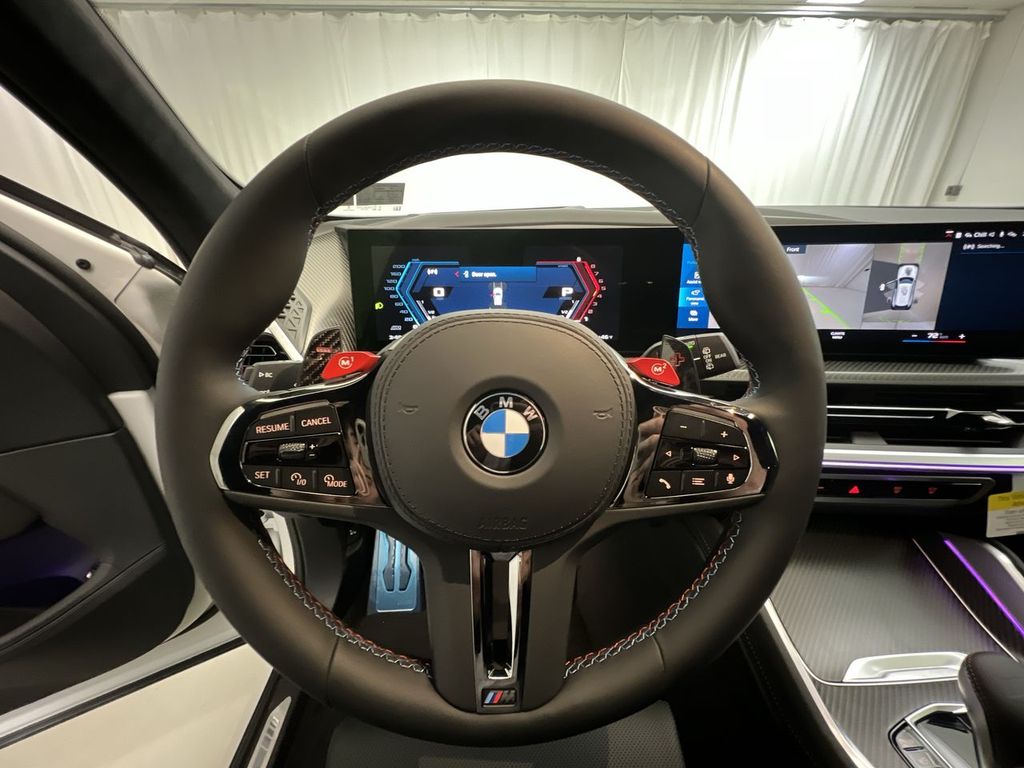 Vehicle image 15 of 29