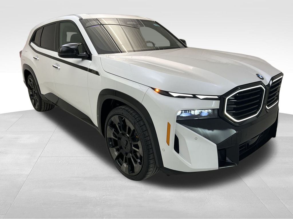 Vehicle image 4 of 29