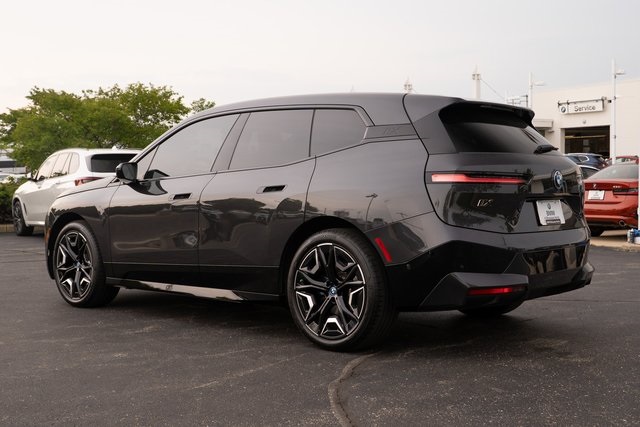Vehicle image 6 of 40