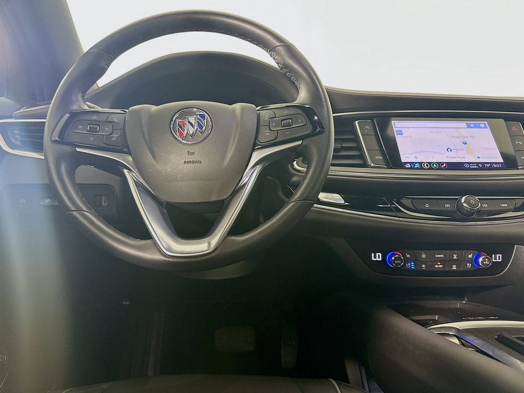 Vehicle image 20 of 34