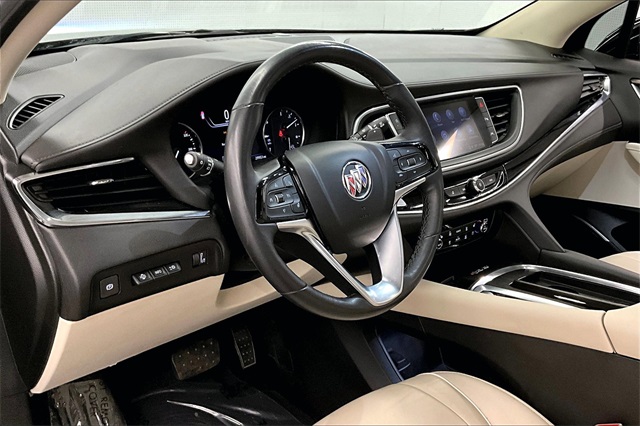 Vehicle image 14 of 42