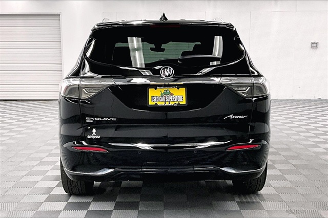 Vehicle image 6 of 42