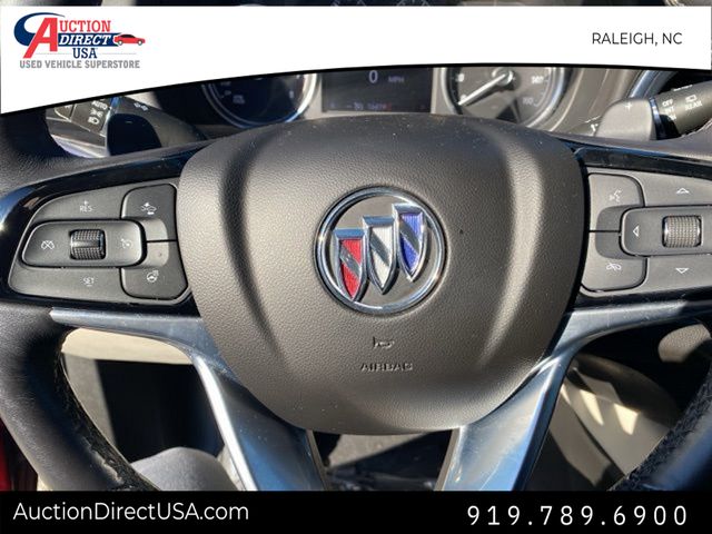 Vehicle image 21 of 34