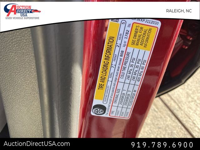 Vehicle image 18 of 34