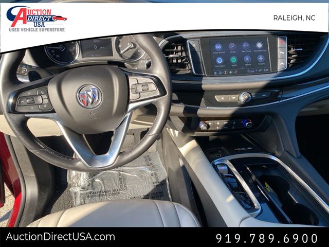 Vehicle image 25 of 34