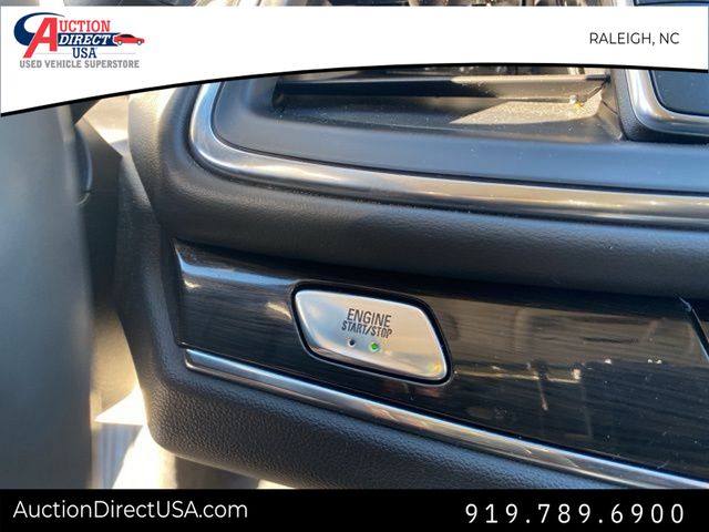 Vehicle image 26 of 34