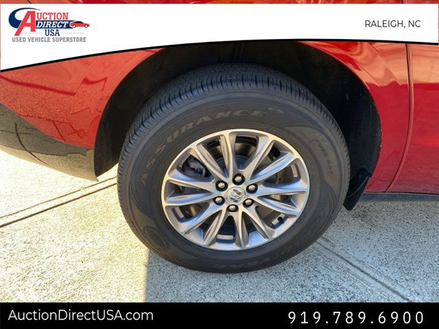 Vehicle image 8 of 34
