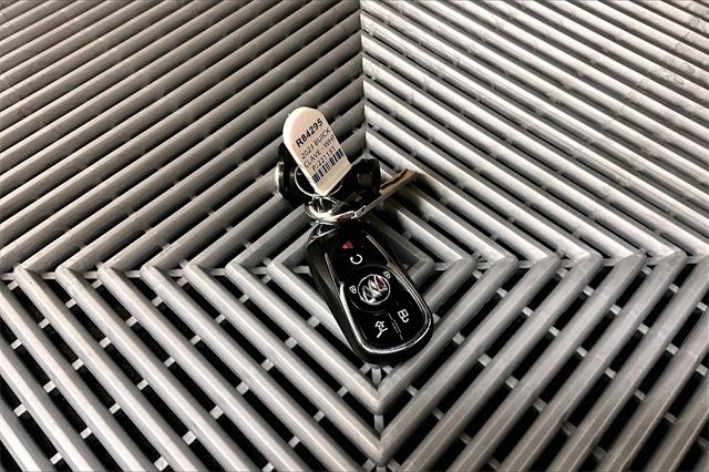 Vehicle image 11 of 44