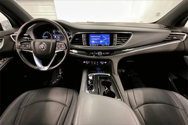 Vehicle image 14 of 44
