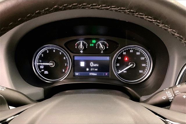 Vehicle image 25 of 44