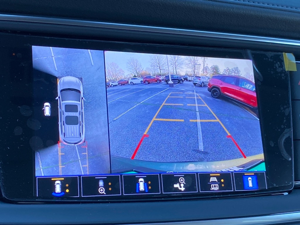 Vehicle image 19 of 31