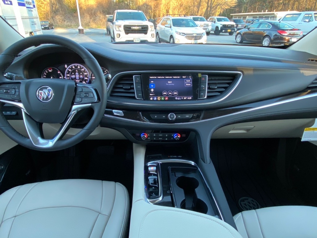 Vehicle image 15 of 31