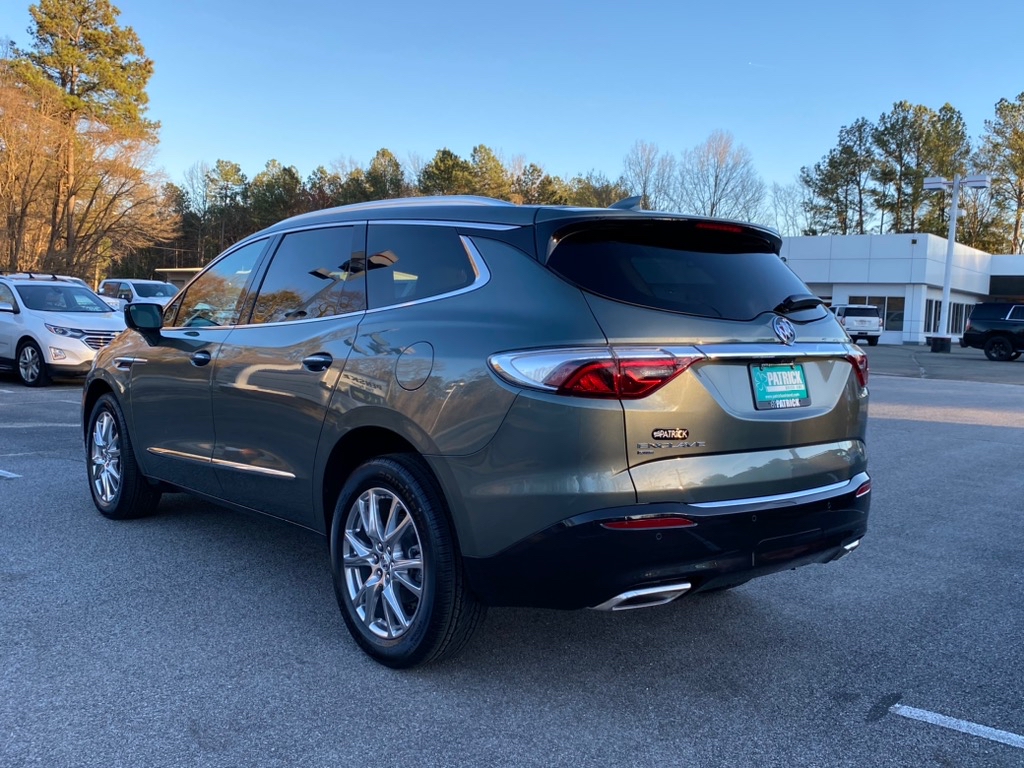 Vehicle image 7 of 31