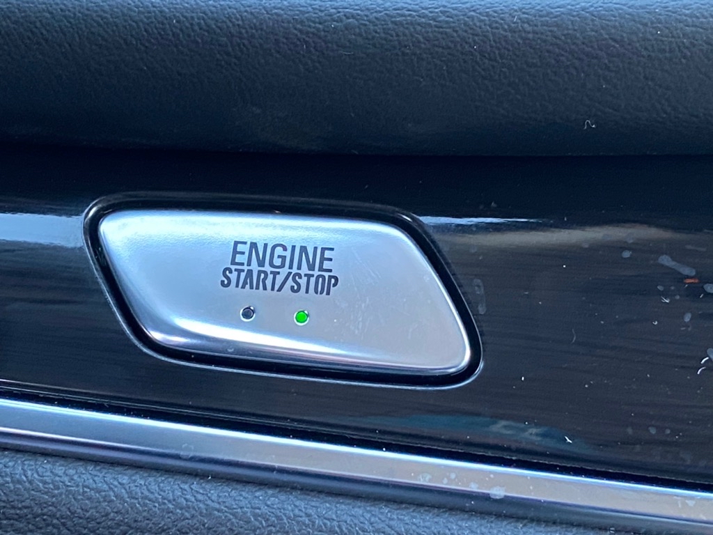 Vehicle image 22 of 31
