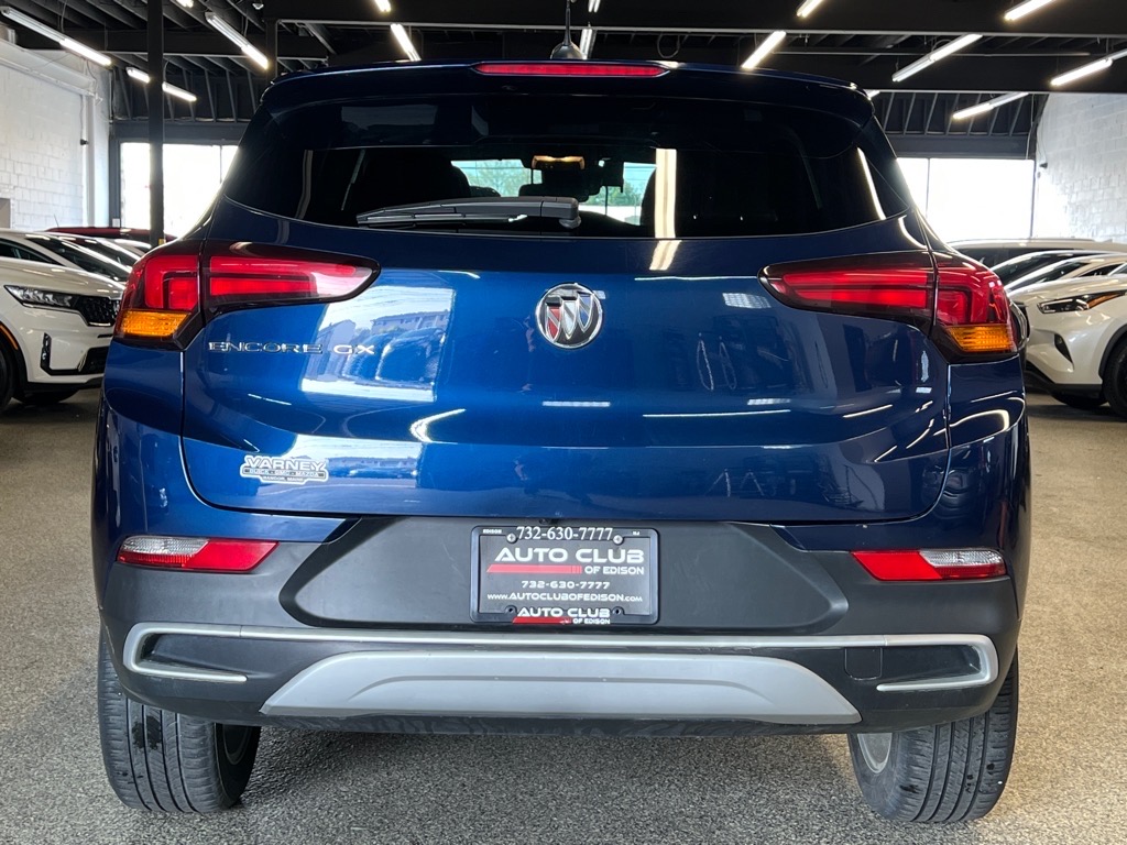 Vehicle image 4 of 24