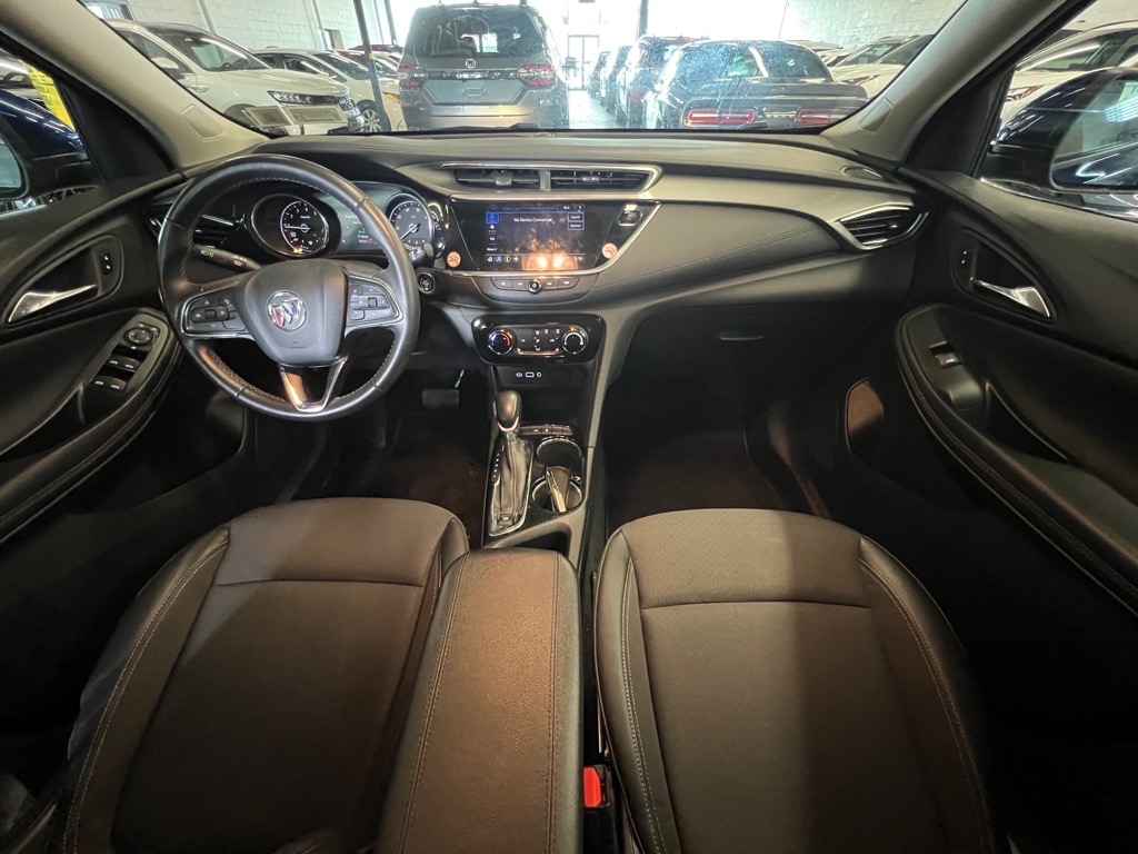 Vehicle image 19 of 24