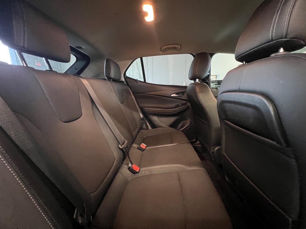 Vehicle image 20 of 24