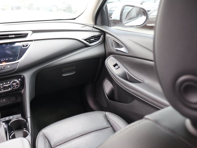 Vehicle image 14 of 43