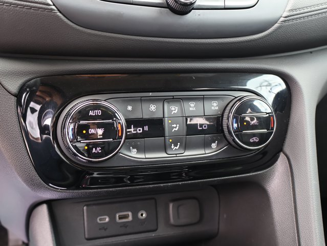 Vehicle image 36 of 43